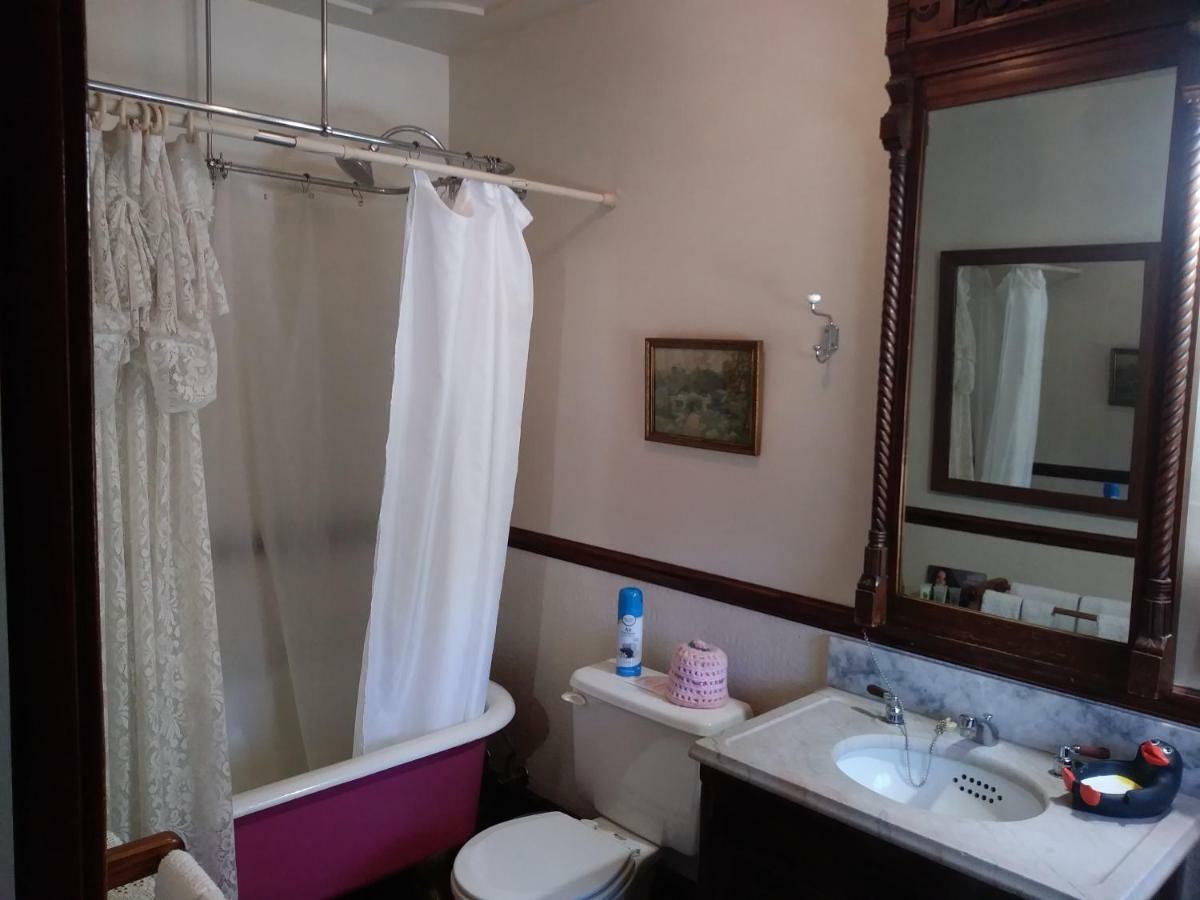 The Palm Hotel Jamestown Εξωτερικό φωτογραφία